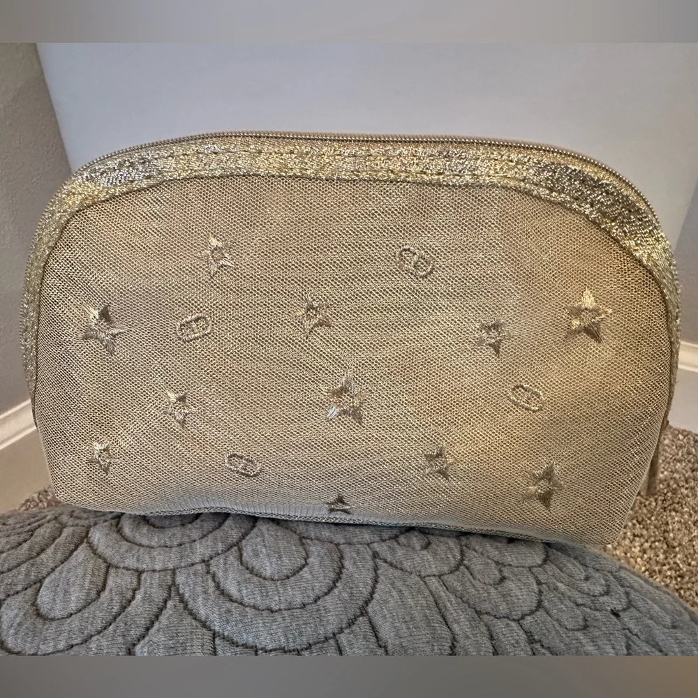 NEW⭐️DIOR Beauty Gold Mesh Embroidered Cosmetic Pouch - Picture 4 of 8